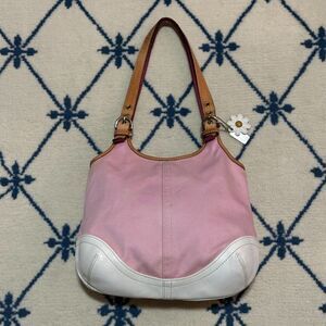 Coach Y2K Soho Pink Daisy Tote 2003